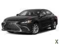 Photo Used 2021 Lexus ES 250 w/ Premium Package