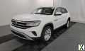 Photo Used 2020 Volkswagen Atlas Cross Sport SE w/ Panoramic Sunroof Package