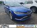 Photo Used 2015 Chrysler 200 Limited w/ Convenience Group