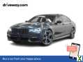 Photo Used 2019 BMW 750i w/ M Sport Package