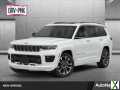 Photo Used 2022 Jeep Grand Cherokee L Limited w/ Black Appearance Package