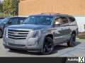 Photo Used 2020 Cadillac Escalade ESV Premium Luxury