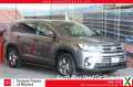 Photo Used 2018 Toyota Highlander Limited Platinum