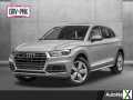 Photo Used 2018 Audi Q5 2.0T Premium Plus w/ Premium Plus Package