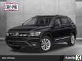 Photo Used 2020 Volkswagen Tiguan SE