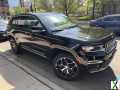 Photo Used 2022 Jeep Grand Cherokee Summit