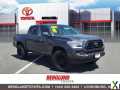 Photo Used 2020 Toyota Tacoma SR