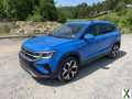 Photo Used 2022 Volkswagen Taos SEL w/ Panoramic Sunroof Package