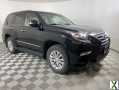 Photo Used 2019 Lexus GX 460