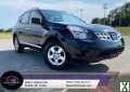 Photo Used 2014 Nissan Rogue S w/ Convenience Package