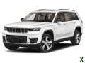 Photo Used 2022 Jeep Grand Cherokee L Laredo