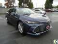 Photo Used 2019 Toyota Avalon Limited