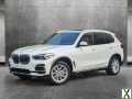 Photo Used 2023 BMW X5 xDrive40i w/ Luxury Seating Package