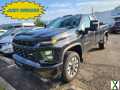 Photo Used 2022 Chevrolet Silverado 2500 Custom w/ Custom Value Package