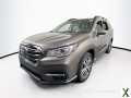 Photo Used 2022 Subaru Ascent Limited w/ Technology Package