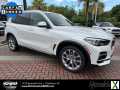 Photo Used 2022 BMW X5 sDrive40i w/ Premium Package