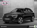 Photo Used 2021 Audi Q5 2.0T Premium Plus