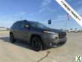 Photo Used 2018 Jeep Cherokee Latitude w/ Altitude Package