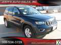 Photo Used 2017 Jeep Grand Cherokee Laredo w/ Quick Order Package 2BE