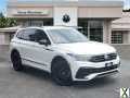 Photo Used 2022 Volkswagen Tiguan SE R-Line