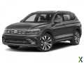 Photo Used 2020 Volkswagen Tiguan SEL Premium R-Line