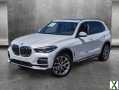 Photo Used 2023 BMW X5 sDrive40i w/ Premium Package