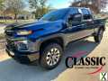 Photo Used 2022 Chevrolet Silverado 2500 Custom w/ Custom Convenience Package