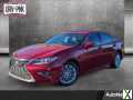 Photo Used 2017 Lexus ES 350 w/ Luxury Package