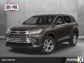 Photo Used 2019 Toyota Highlander LE