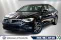 Photo Used 2021 Volkswagen Jetta SEL Premium