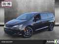 Photo Used 2019 Chrysler Pacifica Touring Plus w/ S Appearance Package