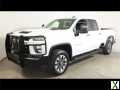 Photo Used 2022 Chevrolet Silverado 2500 Custom w/ Custom Value Package