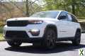 Photo Used 2022 Jeep Grand Cherokee Limited