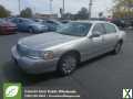 Photo Used 2003 Lincoln Town Car Cartier