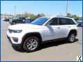 Photo Used 2022 Jeep Grand Cherokee Limited