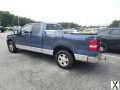Photo Used 2004 Ford F150 XLT