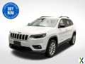 Photo Used 2022 Jeep Cherokee Latitude Lux w/ Mopar Interior Package