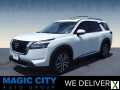 Photo Used 2022 Nissan Pathfinder Platinum w/ Cargo Package