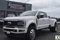 Photo Used 2023 Ford F450 4x4 Crew Cab Super Duty