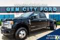 Photo Used 2017 Ford F350 Platinum w/ Platinum Ultimate Package