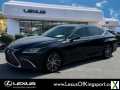 Photo Used 2022 Lexus ES 350 w/ Premium Package