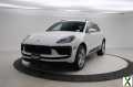 Photo Certified 2024 Porsche Macan