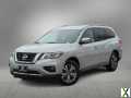 Photo Used 2020 Nissan Pathfinder SL