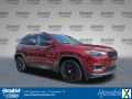 Photo Used 2019 Jeep Cherokee Latitude w/ Cold Weather Group