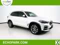 Photo Used 2019 BMW X5 xDrive40i w/ Premium Package 2