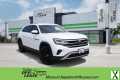 Photo Used 2022 Volkswagen Atlas Cross Sport SE