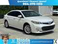 Photo Used 2015 Toyota Avalon Limited