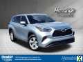 Photo Used 2023 Toyota Highlander L