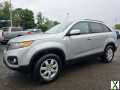 Photo Used 2011 Kia Sorento LX w/ Convenience Pkg