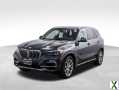 Photo Used 2021 BMW X5 xDrive40i w/ Premium Package 2